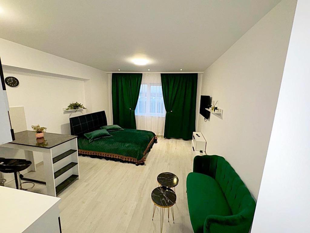 Cataleya Luxury Room's *