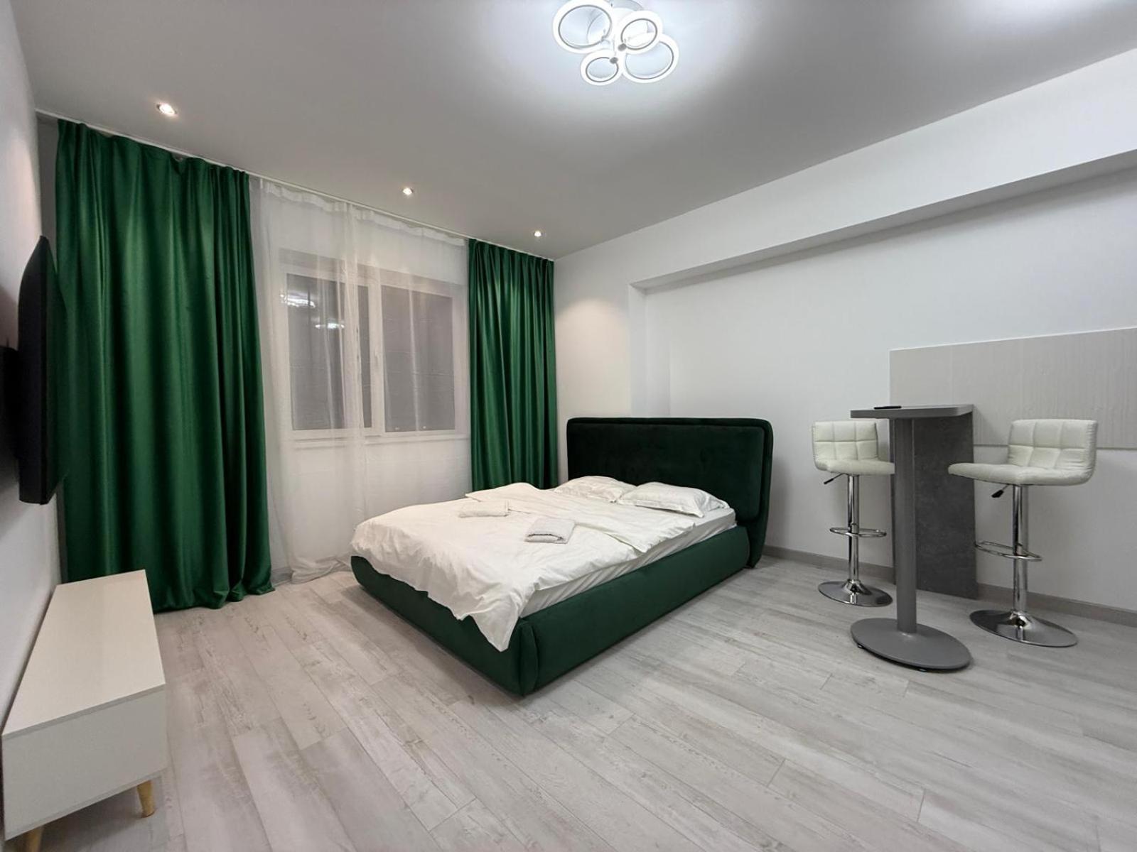 Cataleya Luxury Room's Apartamento Bucarest