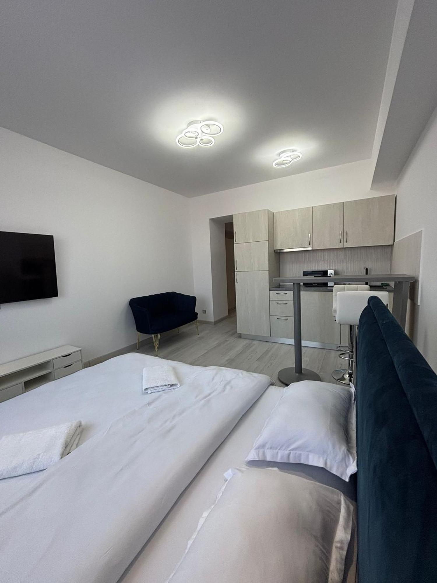 Cataleya Luxury Room's